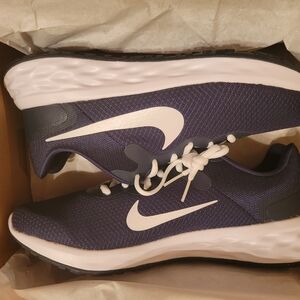 Nike Purple and White Sneakers